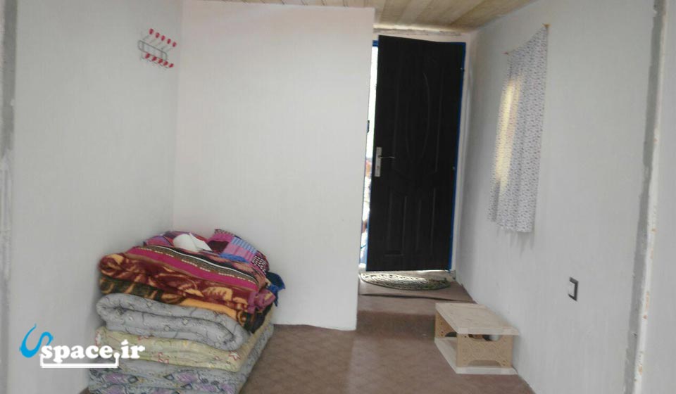 اتاق 3 نفره اقامتگاه بوم گردی مامان خورشید - گیلان - رودبار - روستای کندلات امام زاده هاشم